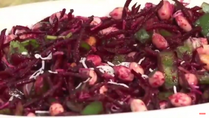 салат из свеклы и арахиса